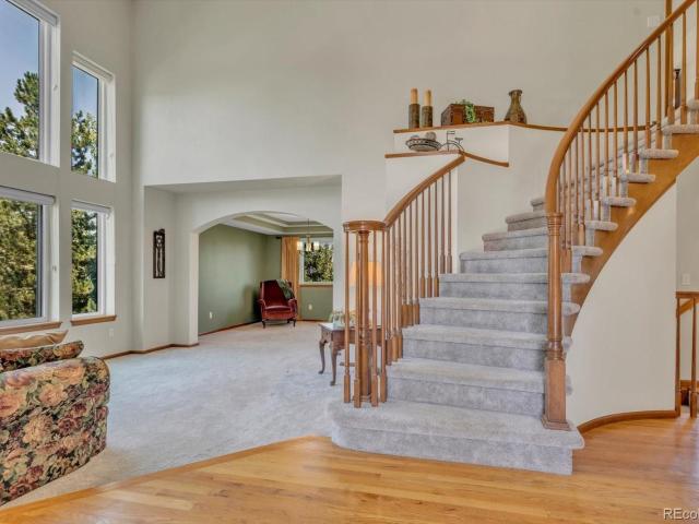 1598 Ridgeview Drive