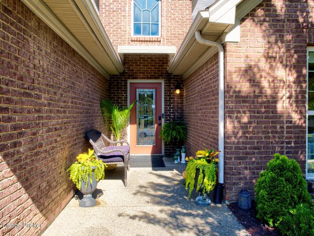 1599 Overlook Cir