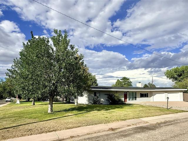 1590 6th Street