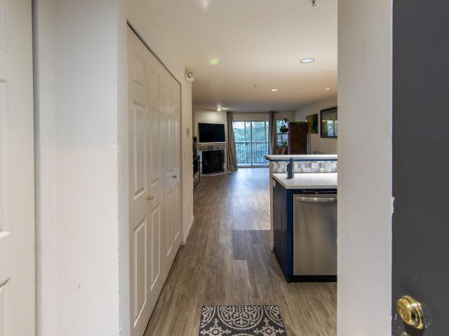 15917 Waynita Wy NE Unit #E206, Bothell, US, WA