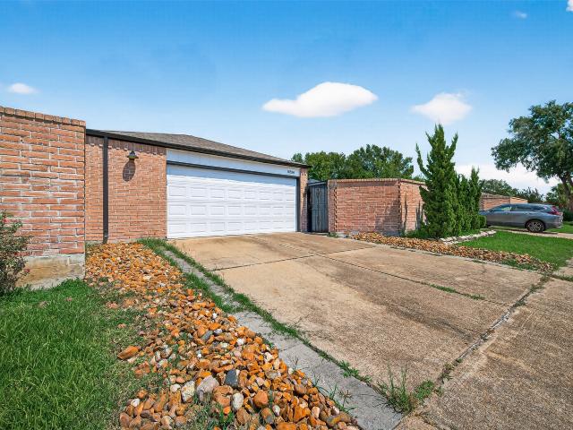 15914 Val Vista Drive
