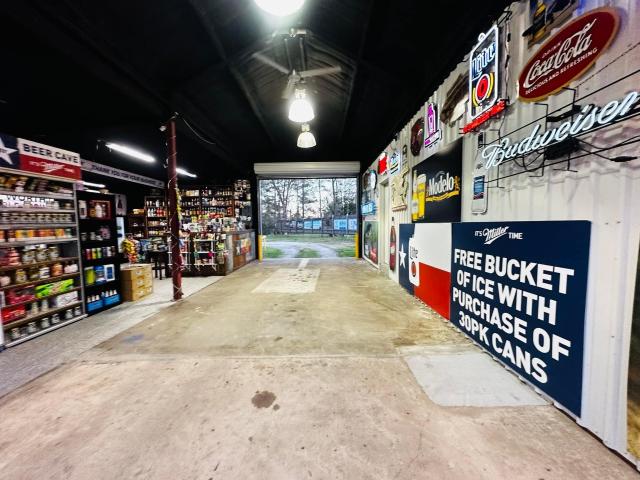 15920 N State Highway 94