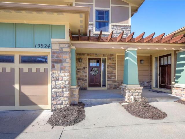 15924 Buena Vista St, Overland Park, KS 66085 | MLS #2631