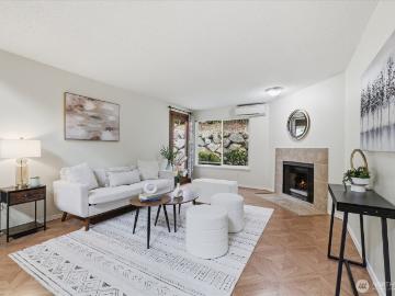15929 NE 41st St, Unit 8B, Redmond, WA 98052 | MLS #2511