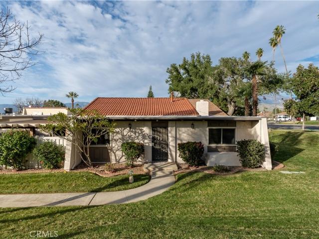 1592 Christopher Ln, Redlands, CA 92374 | MLS #IG26018