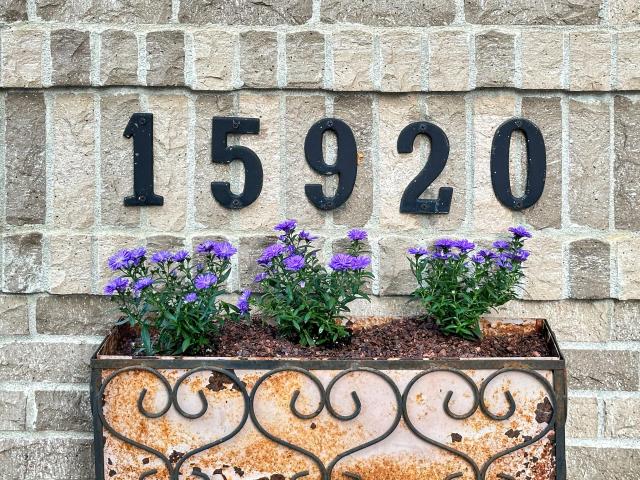 1592 th Avenue N