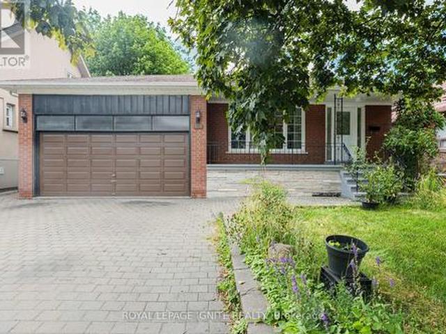 159 Church Street, Toronto, ON, M9N 1N6 house for sale | Listing ID W13553 | Royal LePage