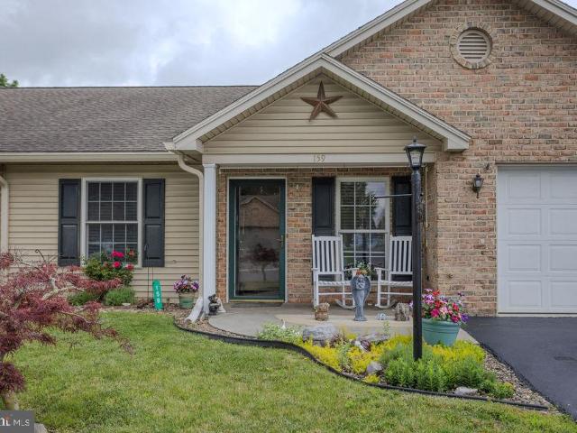 159 Ginkgo Court