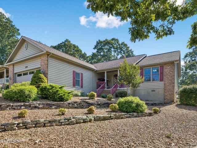 159 Greenwood Rd