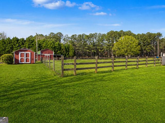 159 Friar Tuck Rd, Fayetteville, GA 30215 | MLS #10791