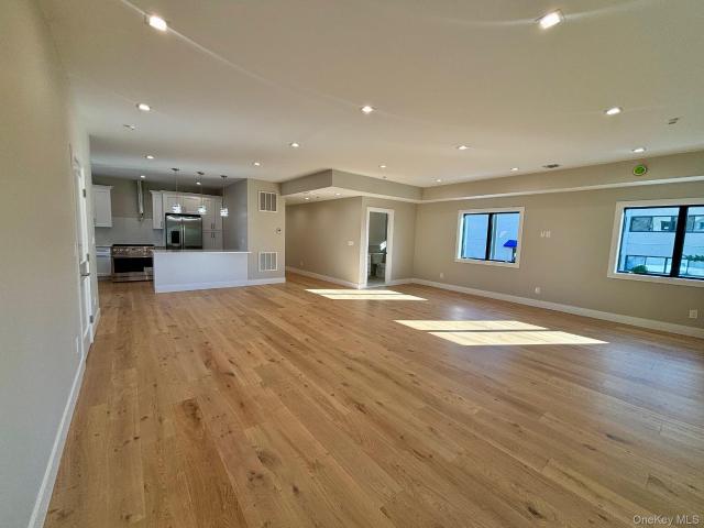 159 Harrison Ave, Unit C, Mineola, NY 11501 | MLS #984670