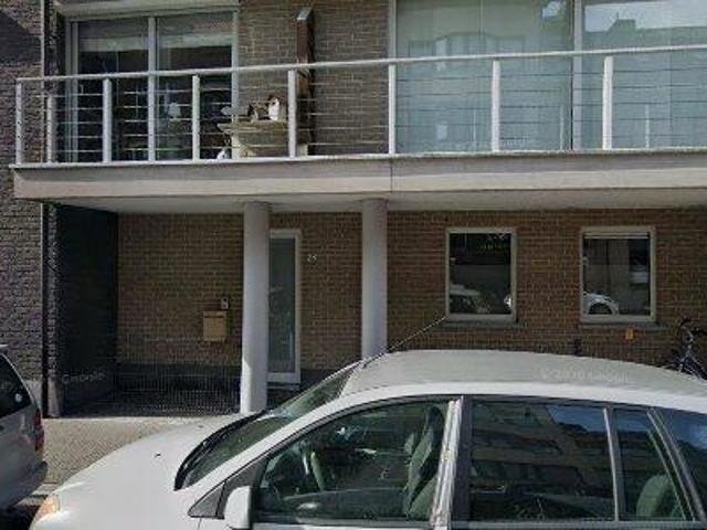 159 m2 apartment for rent in Sint Niklaas