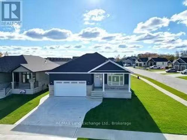 159 Westlinks Drive, Saugeen Shores, ON, N0H 2C3 house for s.