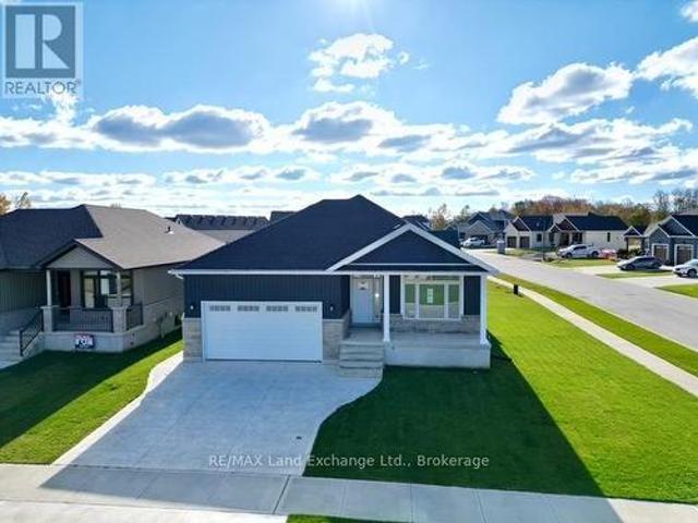 159 Westlinks Drive, Saugeen Shores, ON, N0H 2C3 house for sale | Listing ID X12604 | Royal LePage