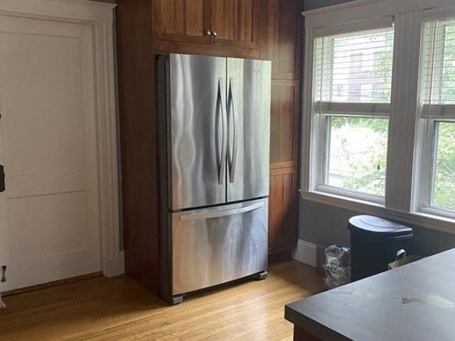 159 Willow St Unit 2, Boston, US, MA