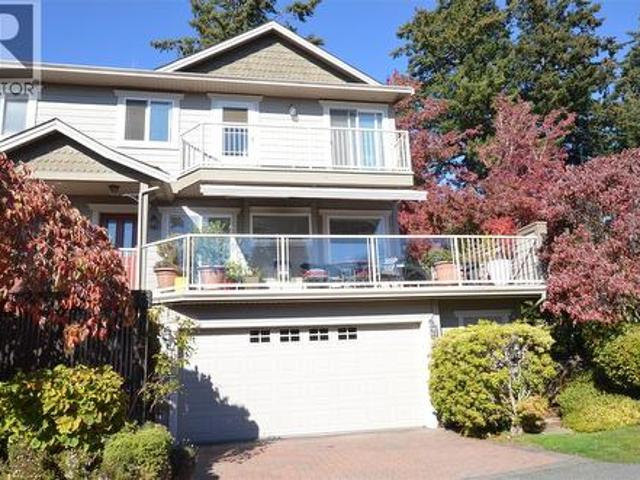15 118 Aldersmith Pl, View Royal, BC, V9A 7M9 house for sale | Listing ID 1051 | Royal LePage