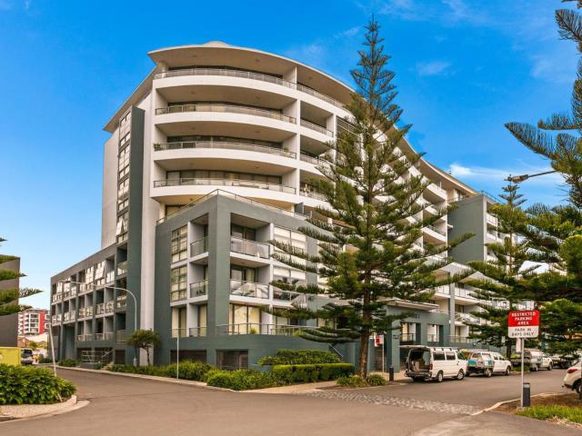 15 / 12 Bank Street, Wollongong | Cooper & Cooper Property Management