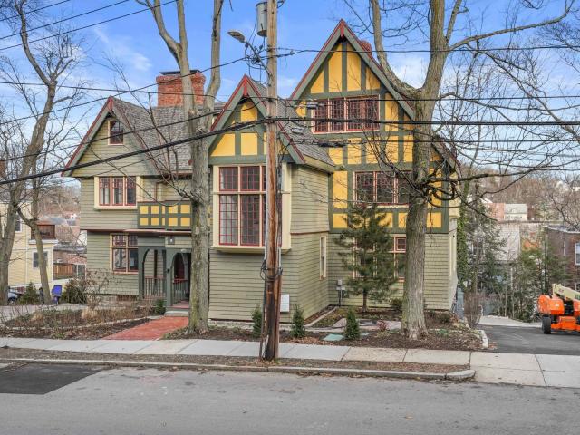 15 17 University Road Unit 23, Brookline, US, MA