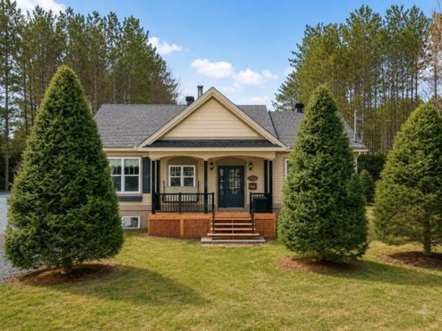 15 17 Rue Des Anémones, La Conception, QC, J0T 1M0 house for sale | Listing ID 14204 | Royal LePage