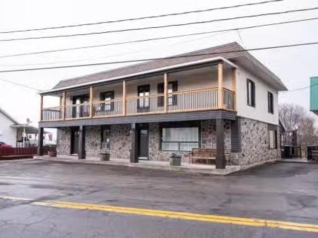 15 17A Route 132 O. Saint Denis De La Bouteillerie, QC, G0L.