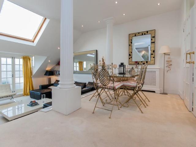 15 16 Thurlow Road, London, NW3 5PP, United Kingdom | 3 bed apartment for rent #136751539 | Rentberry