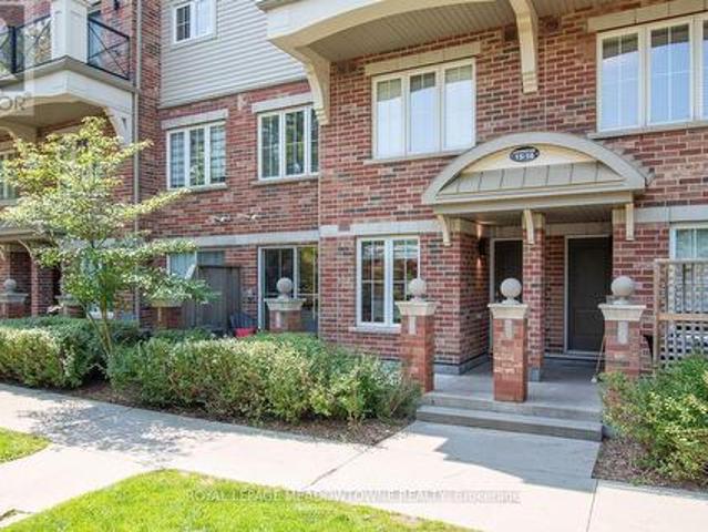 15 2563 Sixth Line, Oakville, ON, L6H 0H7 townhouse for sale | Listing ID W13682 | Royal LePage