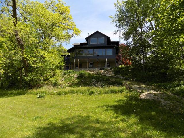 15 2nd Avenue SW