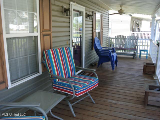 15 Tamara Trail