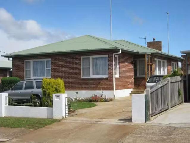 15 Tattersall Street, BURNIE, TAS 7320 House for Rent