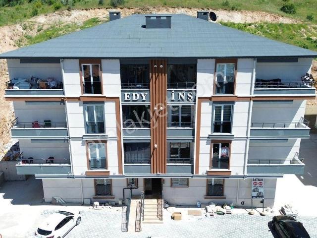15 Temmuz Mahallesi 2+1 110 M² Geniş Satılık Daire – Hastane, Okul Ve Park Yakın