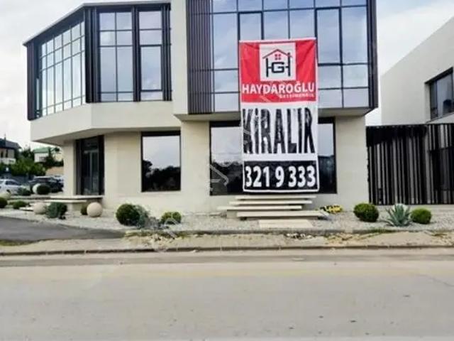 15 Temmuz Mahde Ana Cad Üzerinde Mükemmel Mimari Kiralık Villa