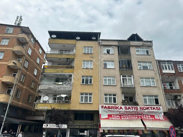 15 Temmuz Meydanının Önünde Her Yere Yürüme Mesafeli Mrkez Daire