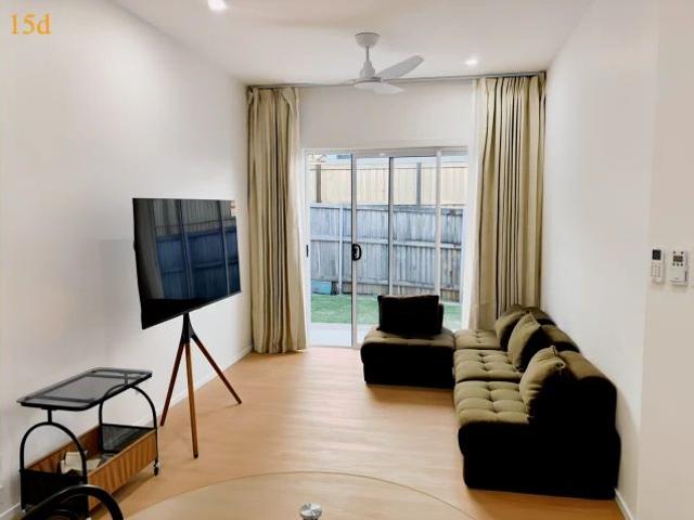 15 Toohey Rd, Brisbane