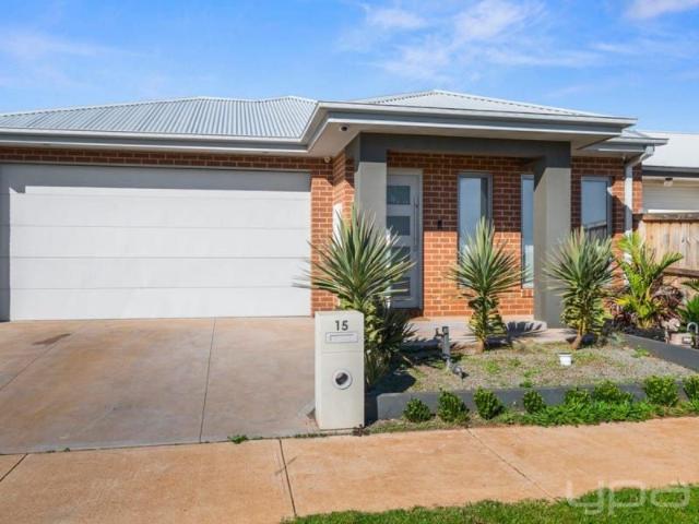 15 Tower Street, THORNHILL PARK
