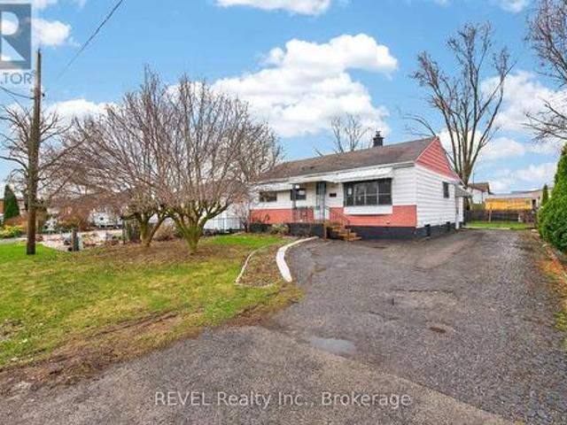 15 Vera Street, St. Catharines Western Hill, ON, L2S 1C3 house for sale | Listing ID X12981 | Royal LePage