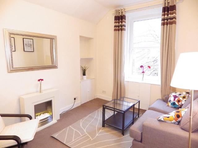 15 Wardlaw Place, City of Edinburgh, EH11 1UD, United Kingdom | 1 bed apartment for rent #138932319 | Rentberry