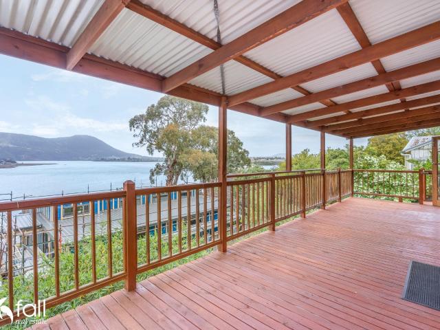 15 wendourie parade, austins ferry tas 7011 | fall real estate