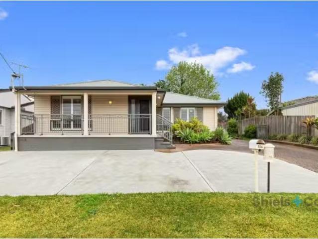 15 Willoughby Street, Charlestown House for rent Listed by Sh.