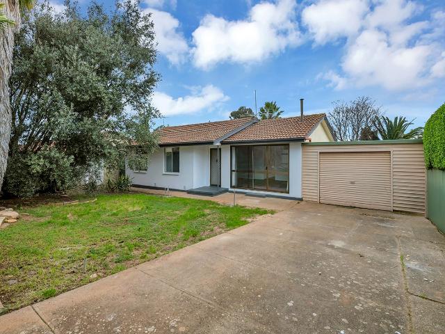15 Woodlands Road, ELIZABETH DOWNS, SA 5113