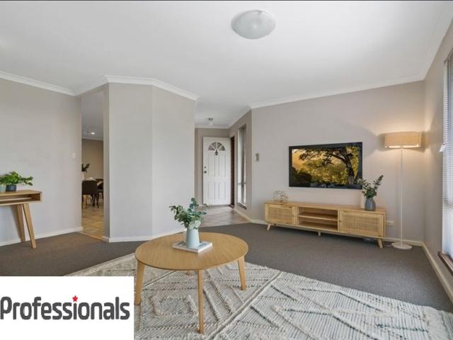 15 Adora StreetAlexander Heights WA 6064, Australia