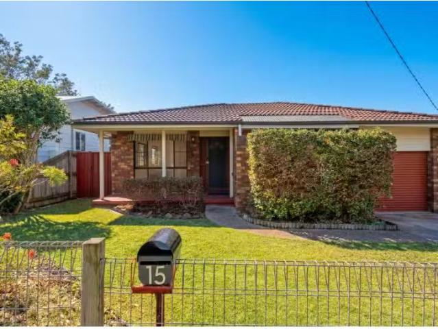 15 Alister Avenue, LAKE MUNMORAH House for rent Listed by Ray.