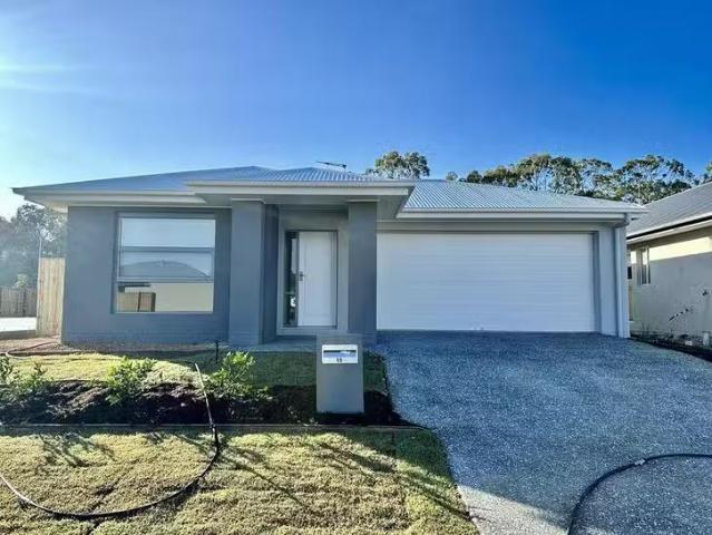 15 Ashwood Circuit, Chambers Flat, QLD 4133