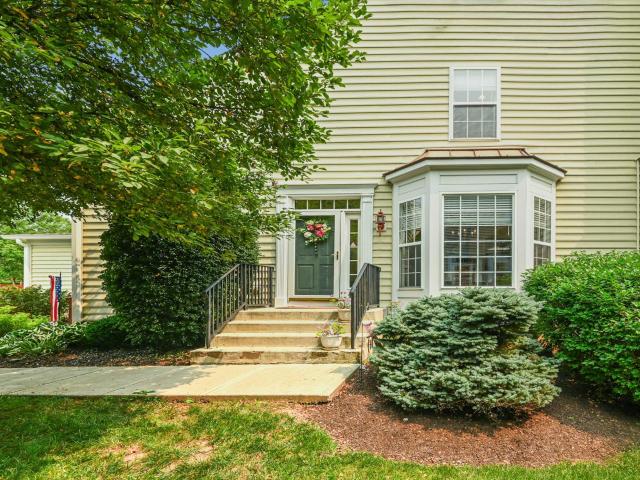 15 Avalon Court