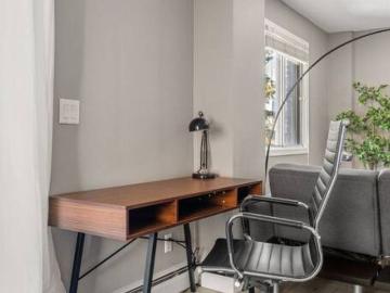 Connaught, Calgary, Alberta - Air conditioning