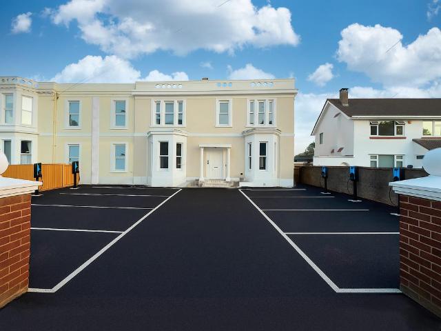 15 bedroom block of apartments for sale