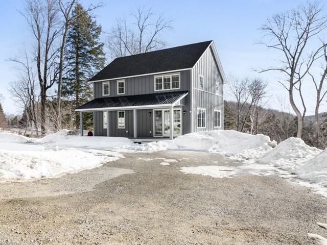 15 Beechwood Ridge Rd, Winhall, VT 05340