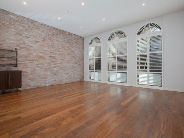 1/5 Bolton Street