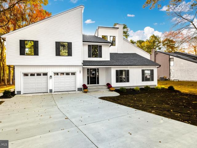 15 Bronwood Dr, Voorhees, NJ 08043 | MLS #NJCD2111