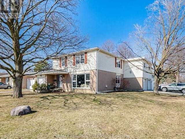 15 Braemar Drive, Brampton, ON, L6T 2L5 house for sale | Listing ID W13538 | Royal LePage