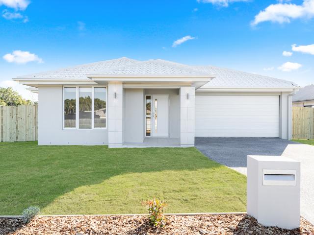 15 Bushnell Road, Burrum Heads QLD 4659